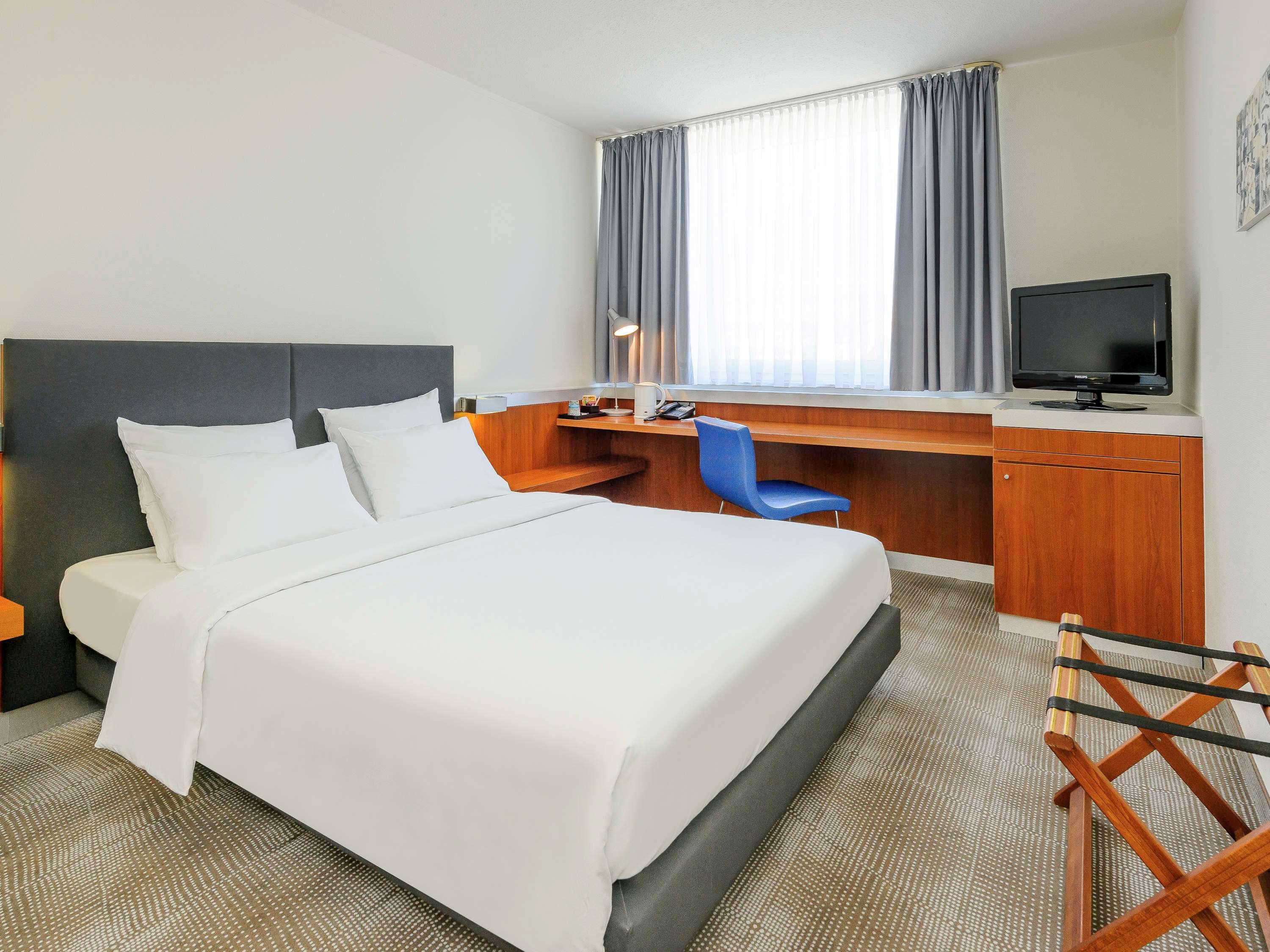 โนโวเทล เออร์ลังเงน Hotel แอร์ลังเงิน ภายนอก รูปภาพ